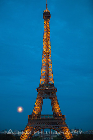 Paris Moonrise