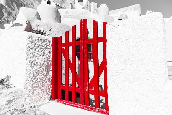 Santorini Red Gate